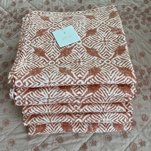 Deborah Connolly Designs Bath Towel - Picture 5 of 7